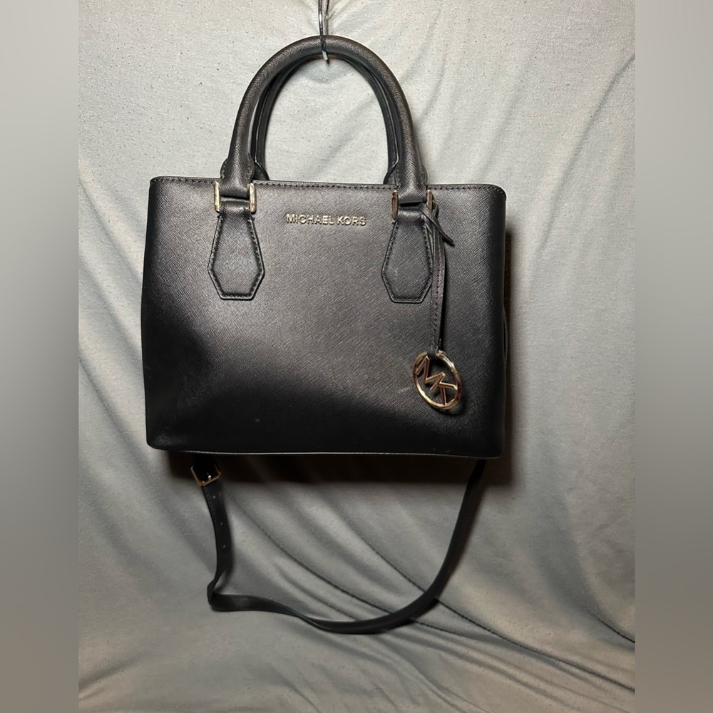 Michael Kors Camille Med Satchel black